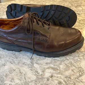 Dunham waterproof brown lug sole 17 4E